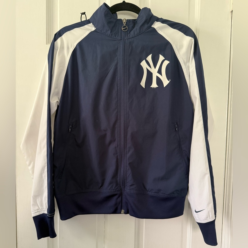 Nike New York Yankees Rain Jacket